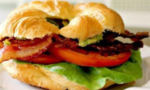 Trattoria Pizzeria Cosa Nostra Delivery Phuket